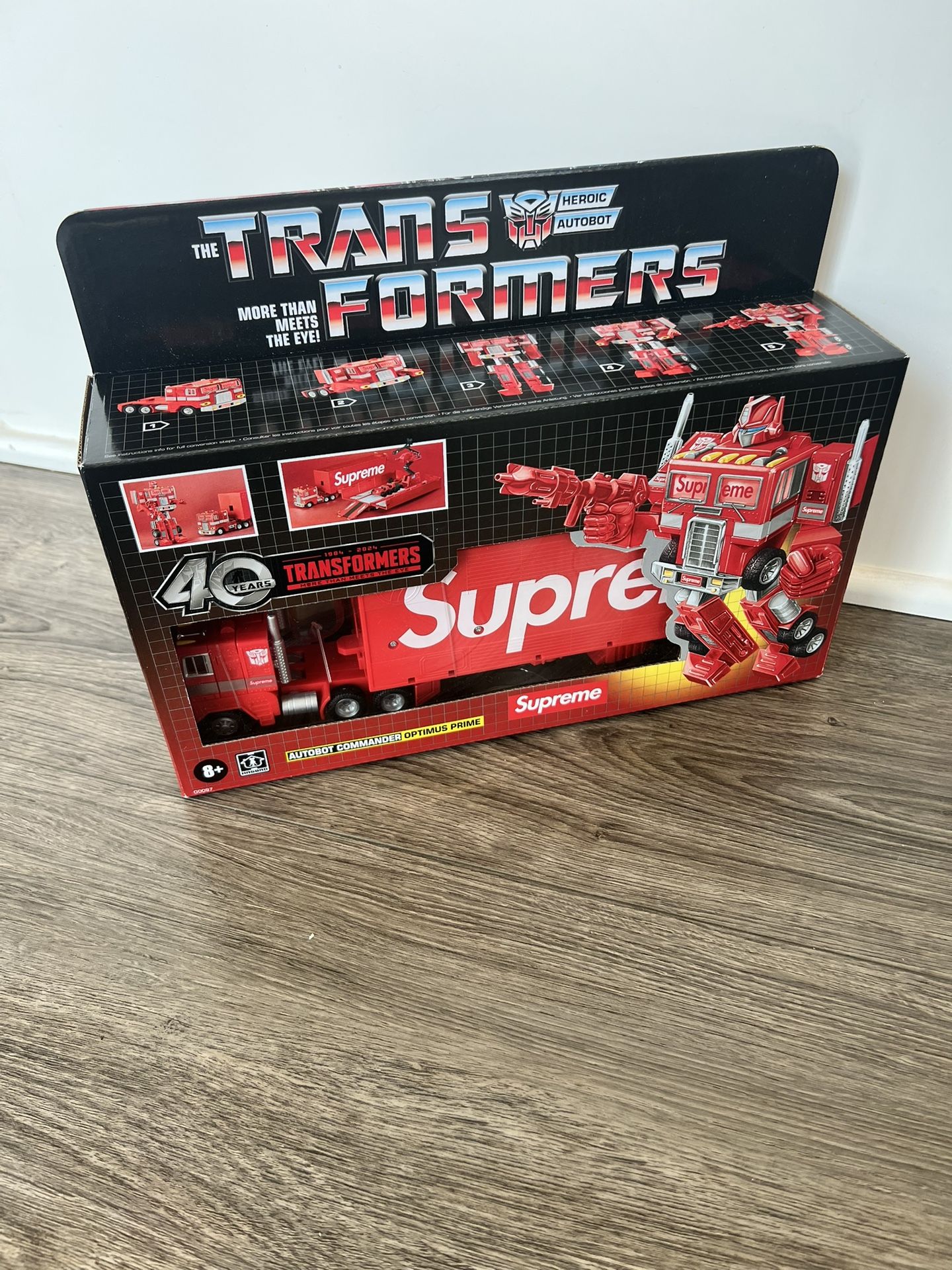 SUPREME Optimus Prime Transformer