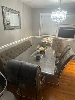 Dining room set