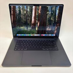 Apple MacBook Pro 16” – M3 Max – Space Black – 36GB RAM – 1TB SSD (Like New)