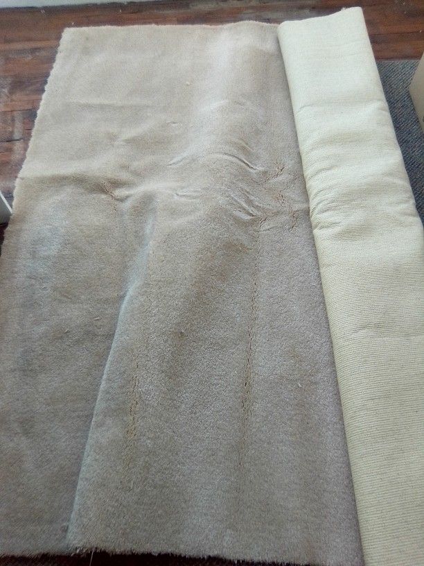 Beige Carpet 7 feet By 11 Feet