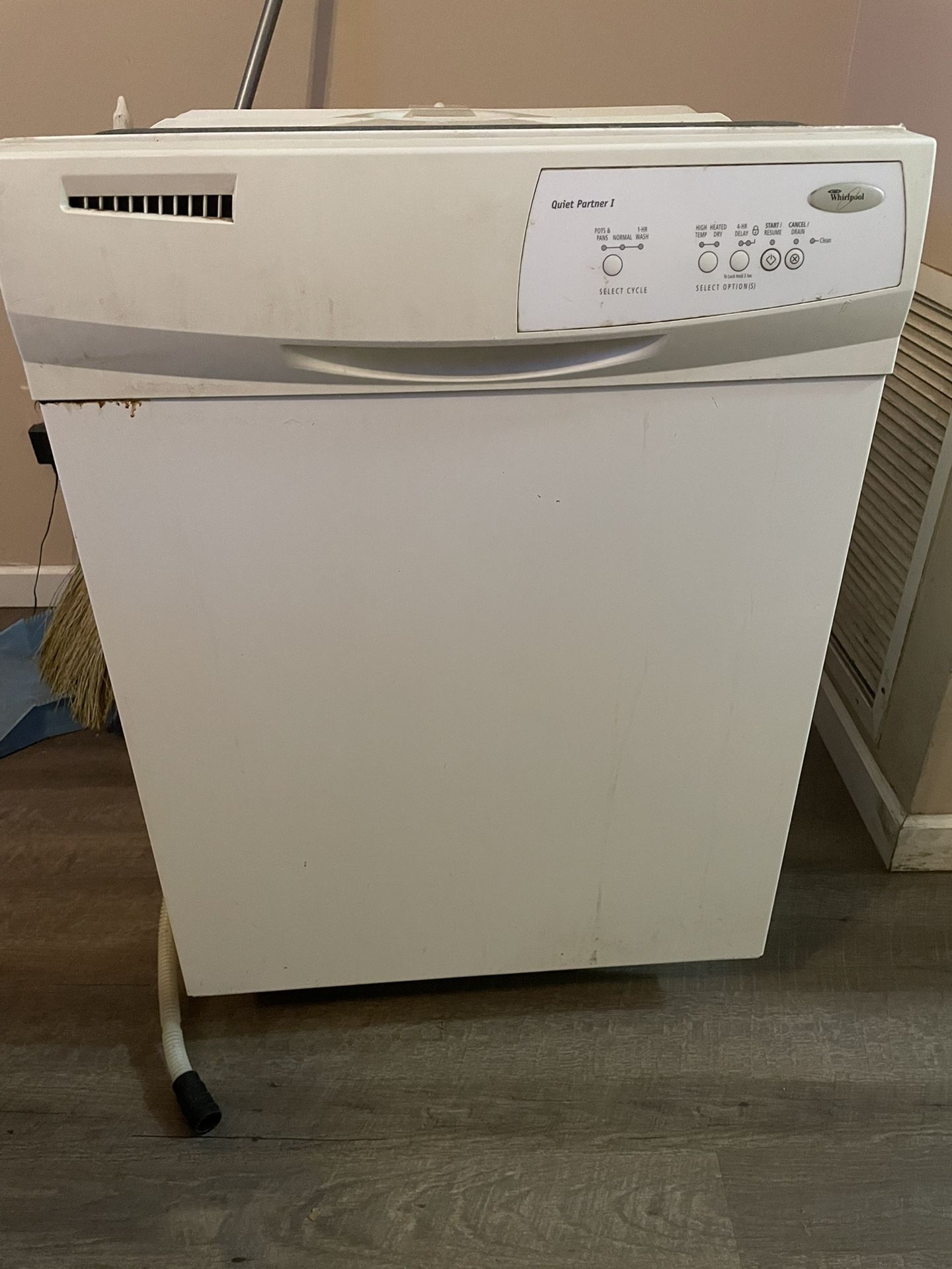 Whirlpool Quiet Partner Dishwasher