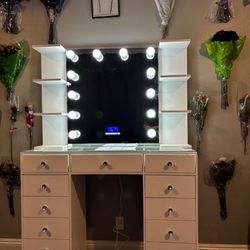 Bluetooth Makeup Vanity 