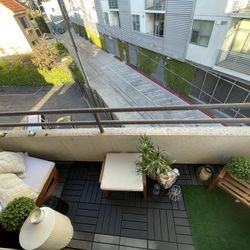 Entire Patio Set + Decor