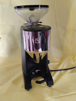 Nuova Simonelli Expresso Grinder