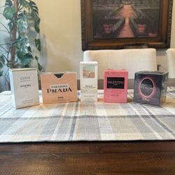 Women’s Perfumes & Colognes