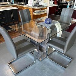 Glam Dining Table In Stock No Money Down Fast Delivery 