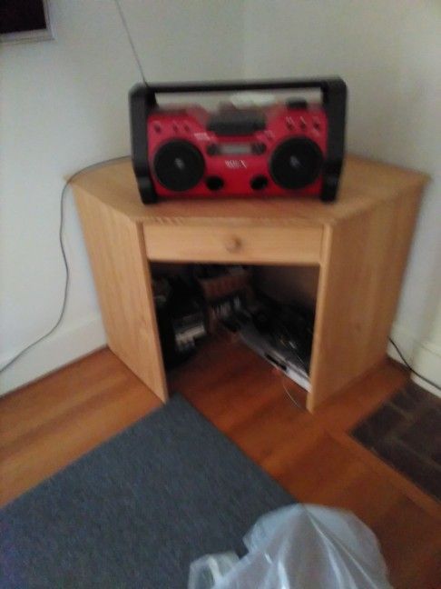 Lam Brothers Corner Desk