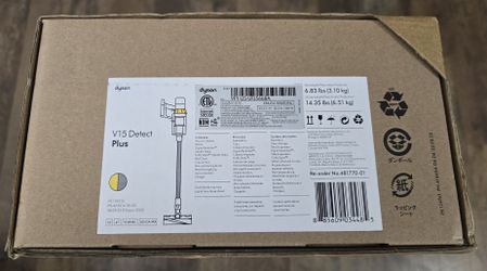 Dyson V15 Detect Plus Cordless Vacuum, Illumination Reveals dust, 240AW, 3 Power Modes, Up to 60 Minutes,² Deep Cleans Hard Floors and Carpets