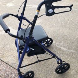 Heavy duty Rollator Walker