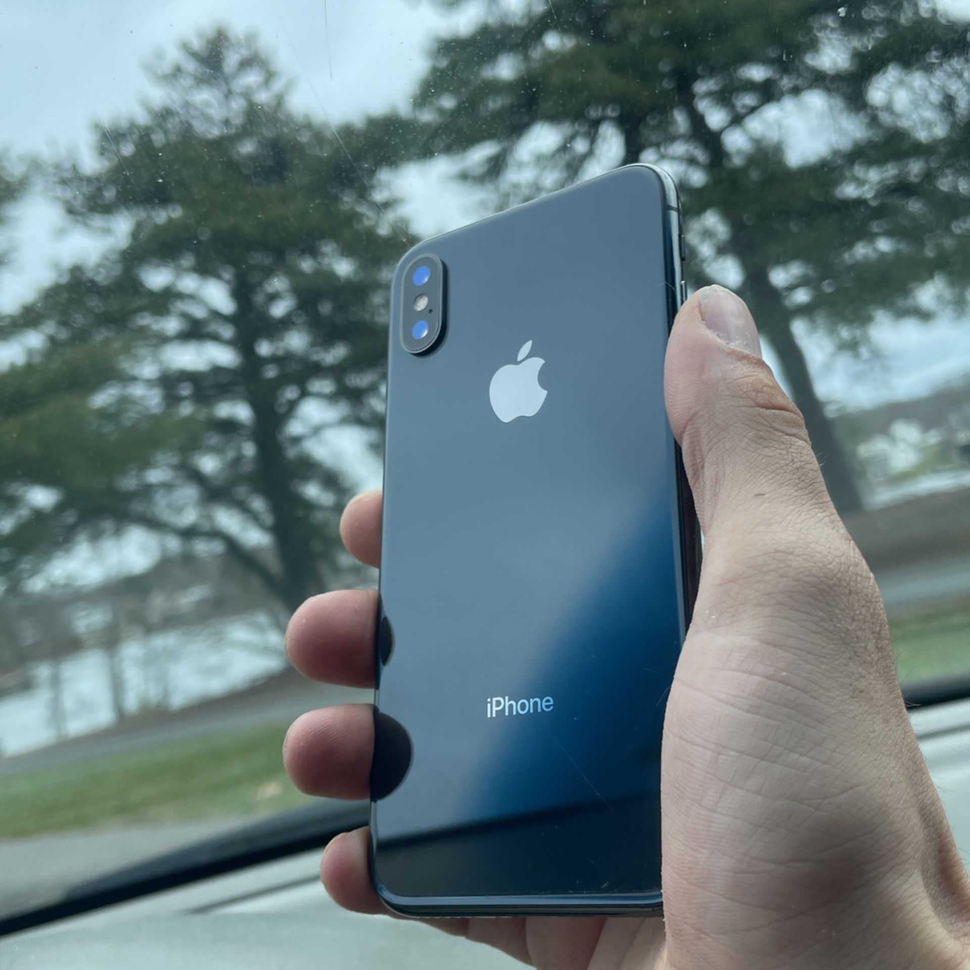 **UNLOCKED** Iphone X 256GB Black!!!