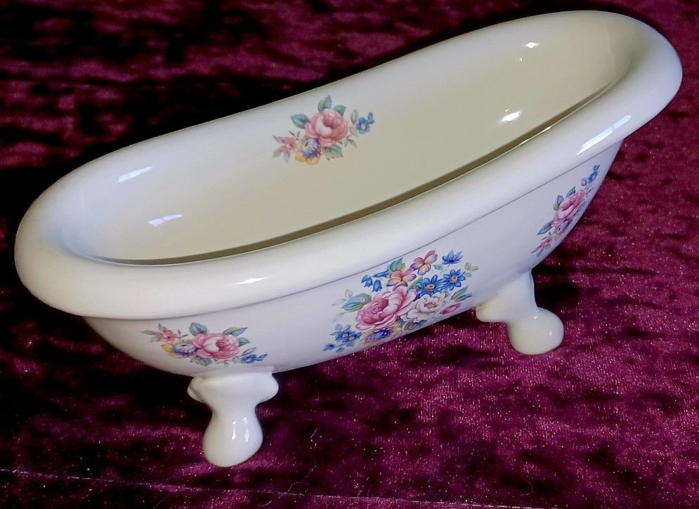 Vintage Athena Clawfoot Bathtub Soap Dish