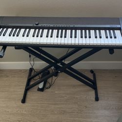 Keyboard/piano For Sale