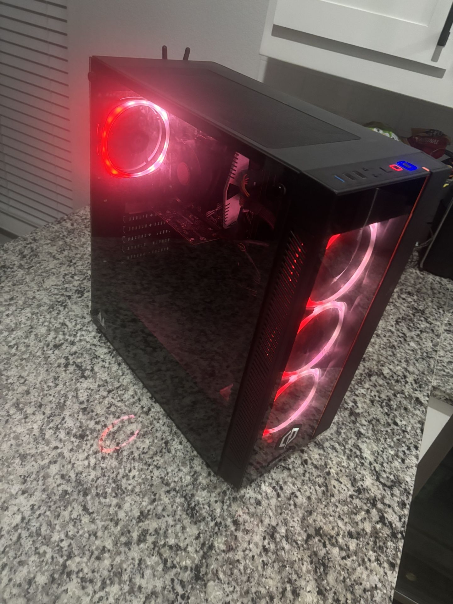 Cyberpower gaming computer