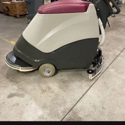 Minuteman 200x Automatic floor scrubber 120v