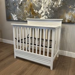 White Storkcraft Petal 4-in-1 Convertible MINI Crib- White Crib