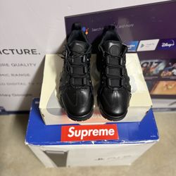 Supreme SB CB Black 