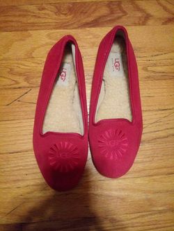 UGG flats size 7