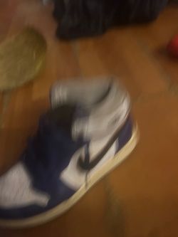 Nike Air Jordan 1 High-Top Sneaker