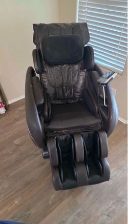 Osaki Zero Gravity massage chair