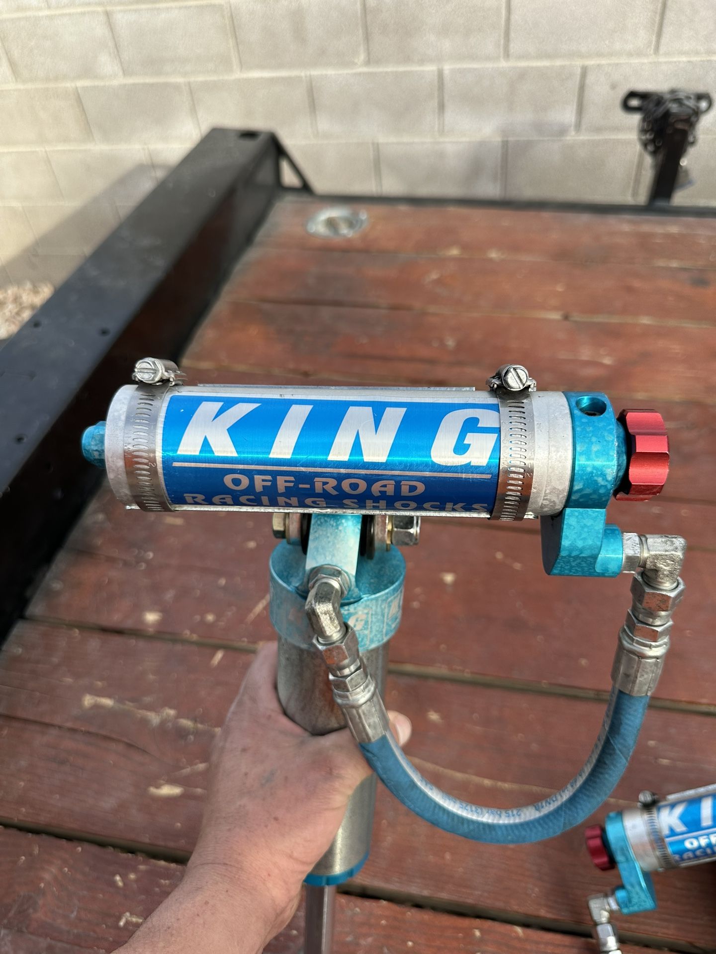 Front King Shocks For Gmc Sierra Or Silverado 2500