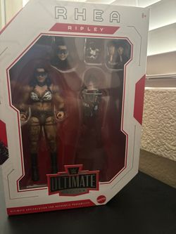 WWE Ultimate figures Cody Rhodes/Rhea Ripley