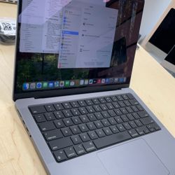MacBook Pro 14” M1 Pro Apple 16GB 512GB Excellent 100% battery 