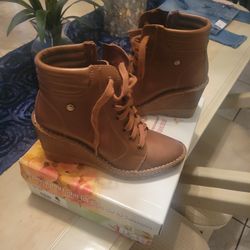 Womens Leather Boots