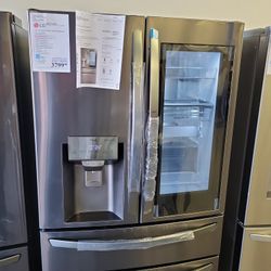 23 Cu Ft Smart Counter Depth Refrigerator 