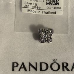 PANDORA CHUNKY PURPLE BUTTERFLY CHARM
