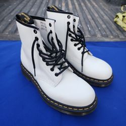 DR.MARTENS BOOTS