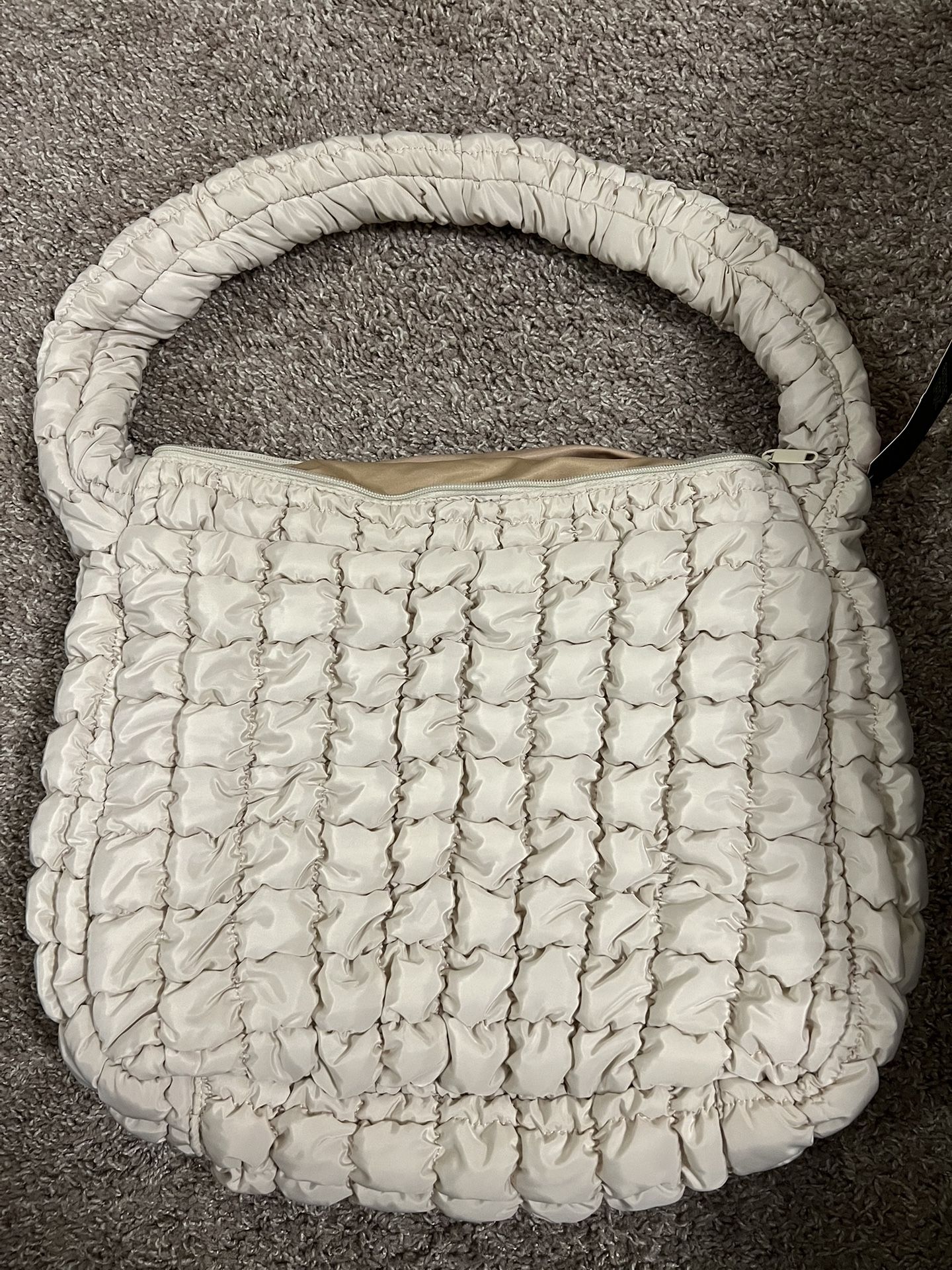 PUFFER HOBO BAG
