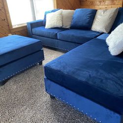 New blue Sectional With Ottoman 