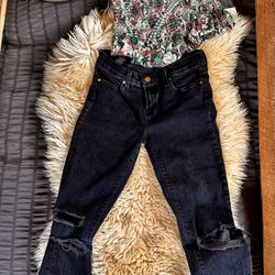 Many Name Brand Outfits Everything $60