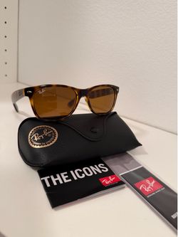 Rayban Wayfarer Sunglasses
