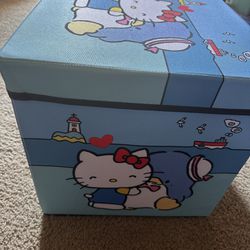 Hello Kitty Large Capacity Foldable Starage Box