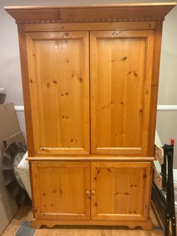 Armoire