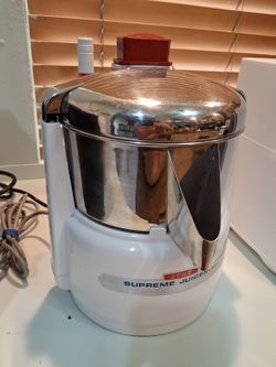 Acme Supreme Juicer