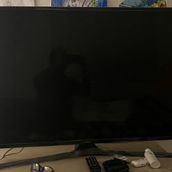 Samsung 50inch Smart TV With Original TV Box