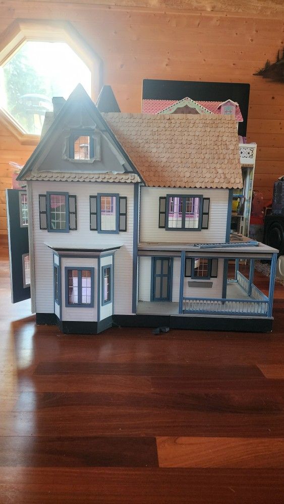 Kids Dollhouse