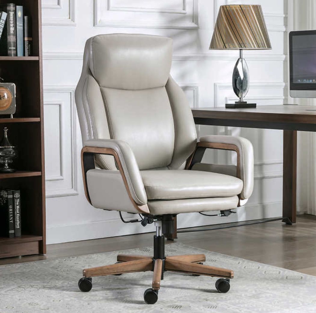 Barcalounger Bradford Executive Office Chair Beige Leather chair, Desk chair, Work chair, lumbar support, computer chair, excellent Quality!