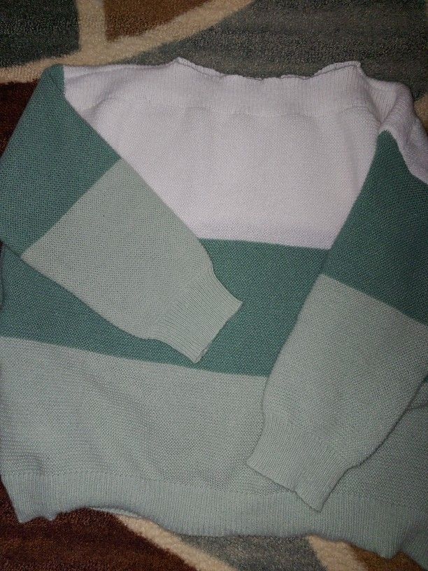 Womens Sweater