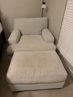 Oversized chair and ottoman