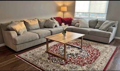Sectional couch