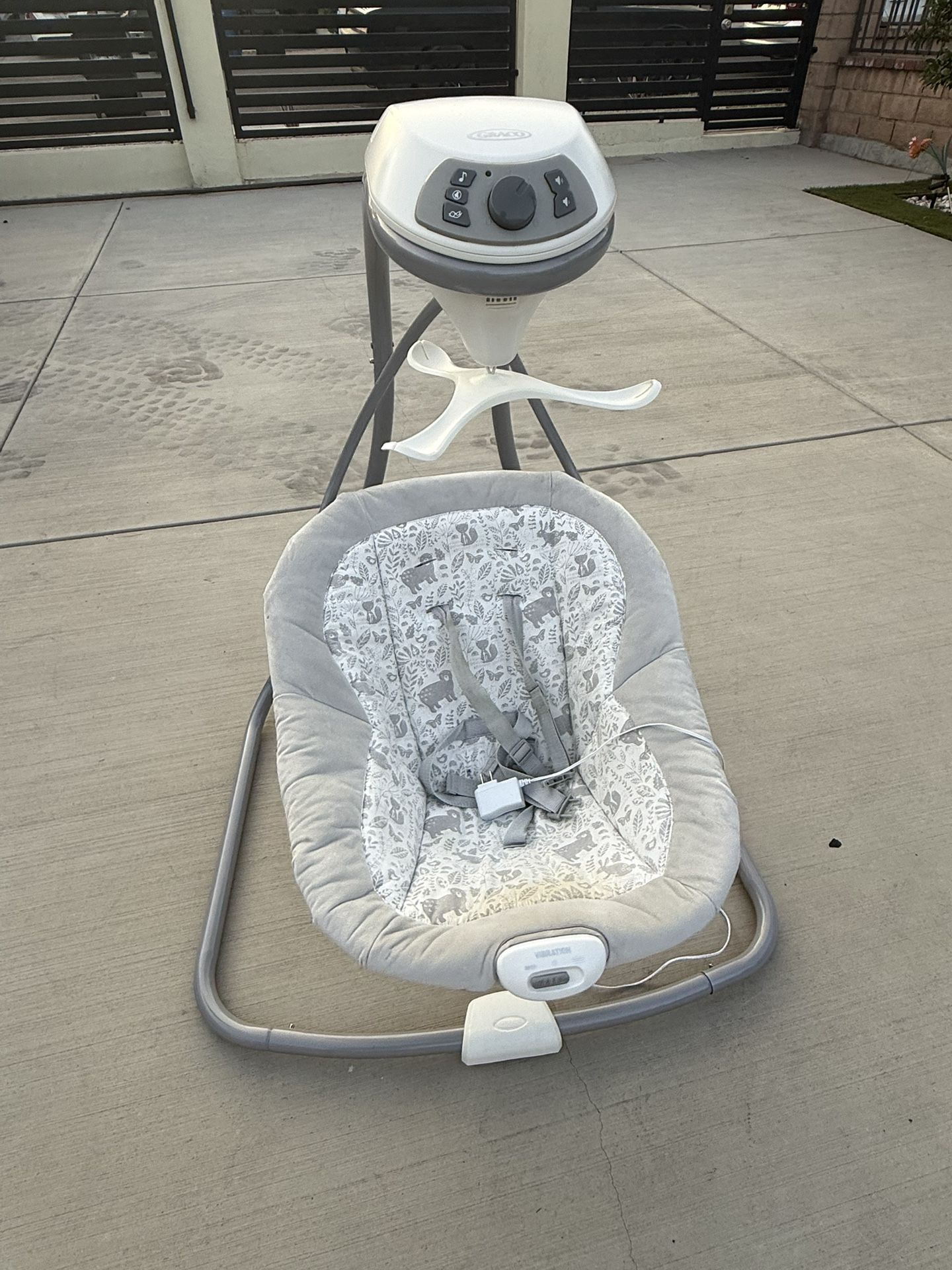 Graco Baby Swing