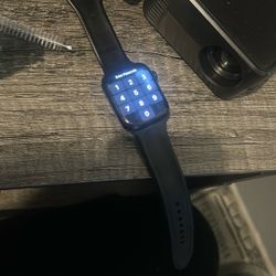 Apple Watch Series 8 (GPS+Celluar)