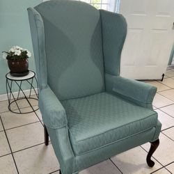 Stunning Sea Foam Green/Mint Green Wingback Armchair In Excellent Condition Normal Wear Well Taken Care With Included Arm Rest Covers 100% Washable