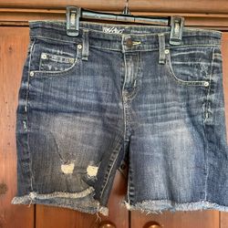 Women’s Mossimo Jean Shorts 