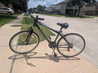 Schwinn Trailway  - 28"/700c wheels Aluminum Hybrid bike