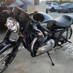 2014 Triumph Thruxton 900