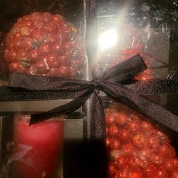 Brand New Illuminations 3 Piece Red Berry Holiday Candle Set 
